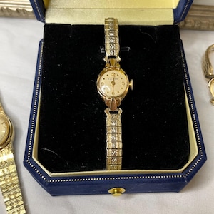 Vintage 1951 Bulova Ladies Watch 10K Gold Filled Cocktail Watch 5.75” NON WORKING