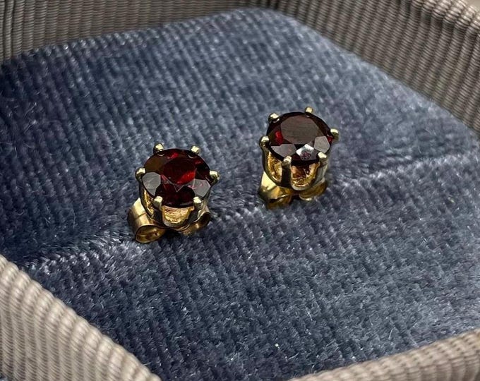 Vintage 14K Gold FILLED Garnet Stud Earrings Estate Jewelry