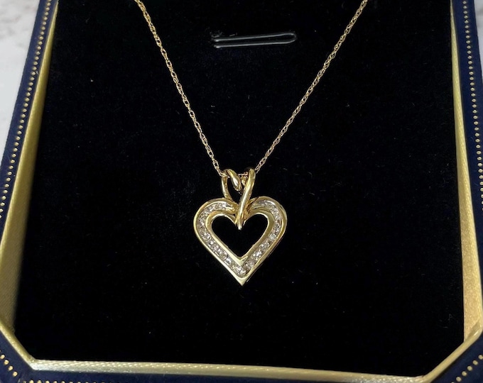 Vintage 10k Solid Gold Diamond Heart Necklace and Pendant Estate Jewelry - 18” Chain