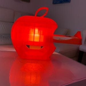 handmade mini Apple light box . dyn