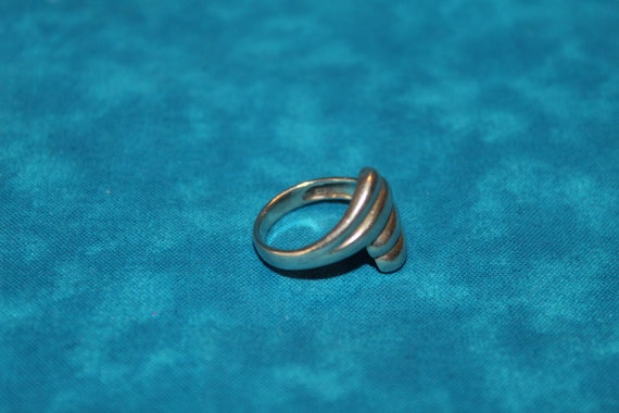 Wavy Sterling Silver Ring - image 7