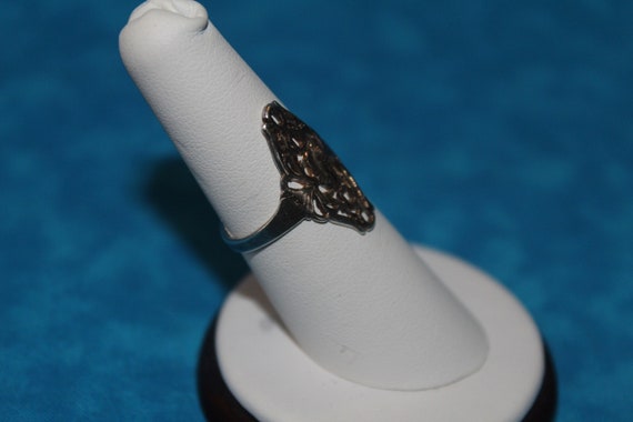 Decorative Sterling Silver Ring - image 2