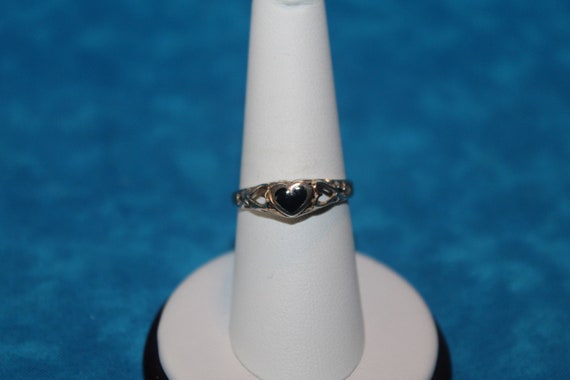 Black Gemstone Heart Sterling Silver Ring - image 1