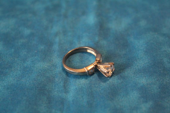 Solitaire Sterling Silver Ring - image 7