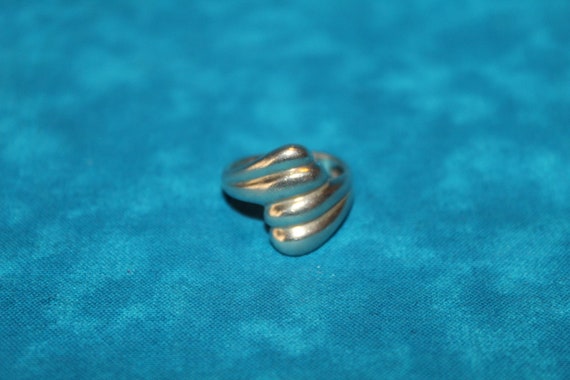 Wavy Sterling Silver Ring - image 4