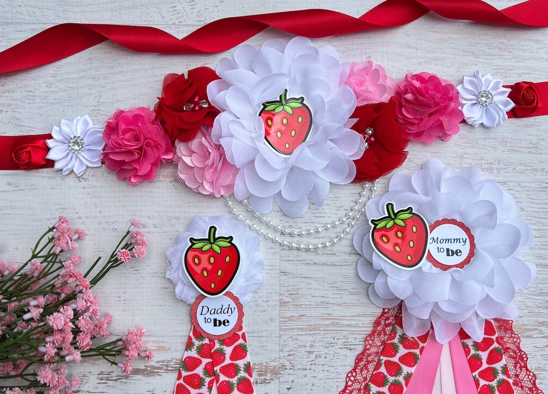 R HORSE Strawberry 1st Birthday Photo Board - Pink 3D Wood Milestone Display For Baby's First Year, 15.4x10.2 Inches - View #4