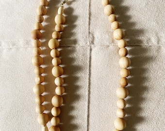 Beautifully created light wood necklace and earrings