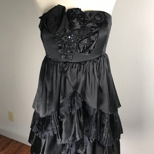 Betsey Johnson vtg black ruffled dress