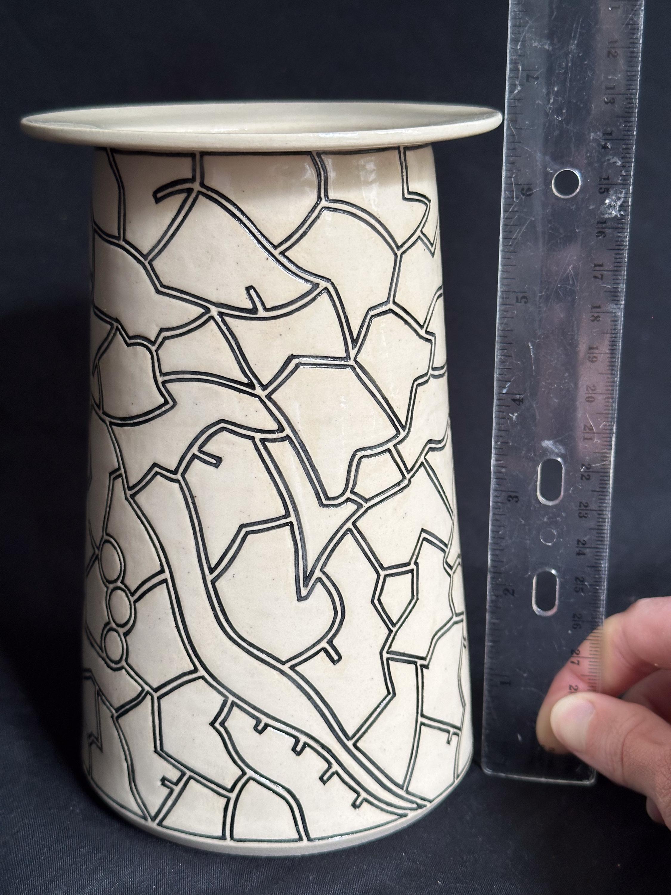 ユニークでモダンな幾何学模様の陶器の花瓶。手作りの陶器 - Etsy 日本