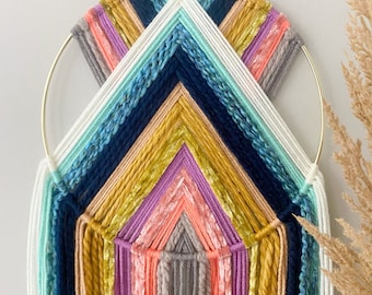 Colorful Macrame Wall Hanging: Eclectic Boho Home Decor