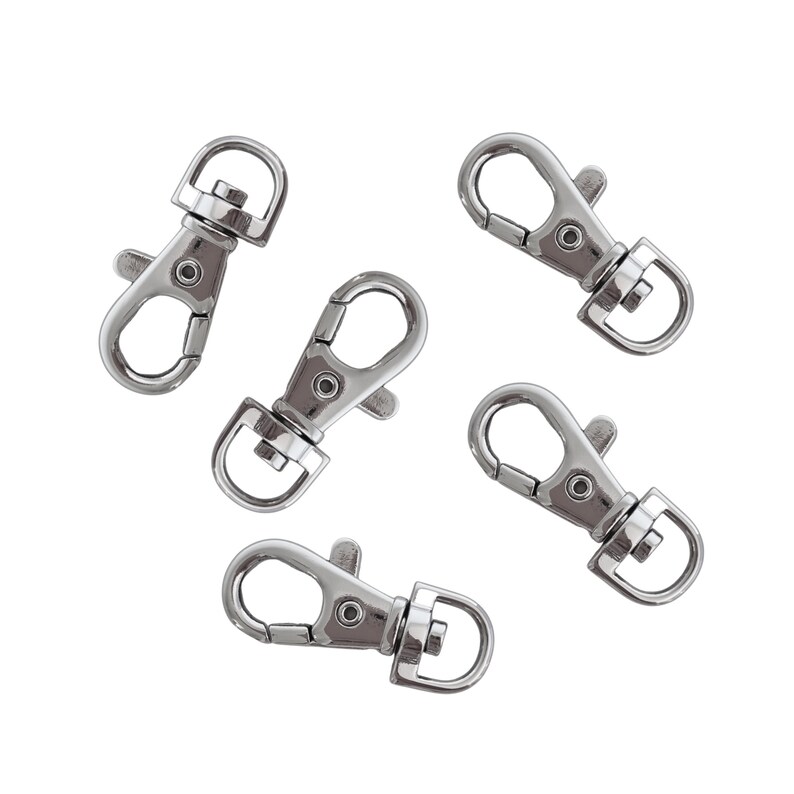 small silver keychain hooks