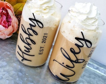 Mr. and Mrs. Cups, Hubby And Wifey Cups, Personalized Wedding Gift, Bridal Shower Gift, Couples Gift, Couples Glasses, Beer Can Glass