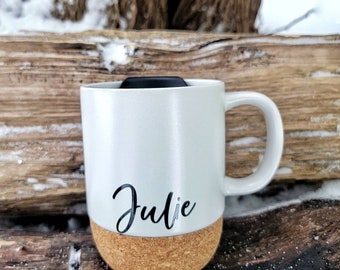 Custom Coffee Mug, Personalized Coffee Mug with Lid, Cork Bottom Mug with Lid, Custom Bridesmaid Mug, Personalized Mug with Name, Minimalist