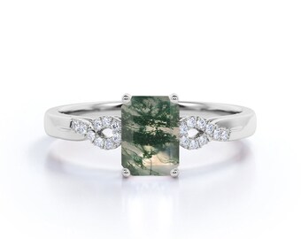 moss agate ring three tiny gemstones ring Moss agate wire wrapped ring wire wrapped crystal rings gold and green ring non tarnish ring