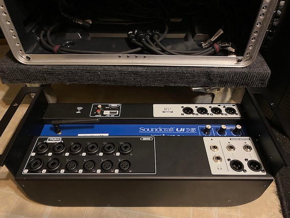 埋め込み式 Soundcraft Ui16 & Ui24 埋め込み式ラック イヤー - Etsy 日本