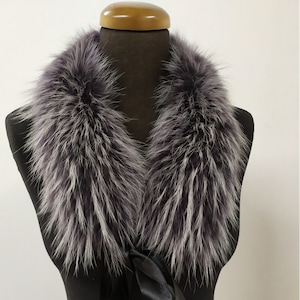 Finn raccoon high quality fur collar Gray color, coat winter accessories