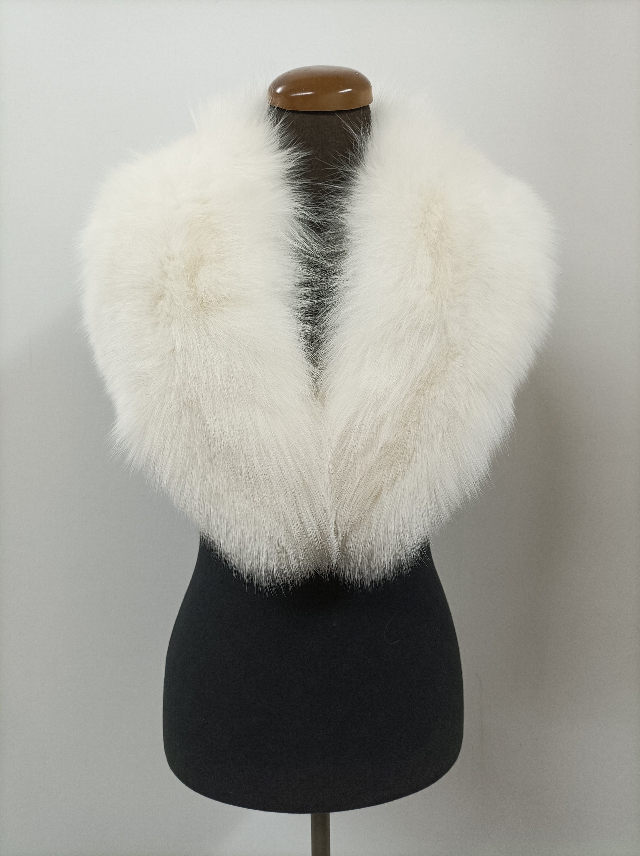 White real fur collar new arrivals