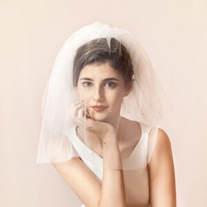 short wedding veil | Shoulder length veil | Modern wedding veil with blusher | veil crystals