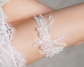 Off white beaded lace wedding garter,  Floral lace bridal toss garter