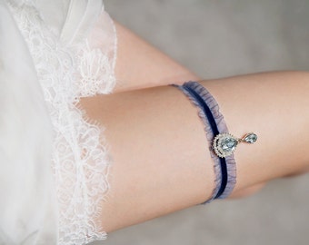 Algo azul Toss boda liga, terciopelo recuerdo liga con Rhinestone