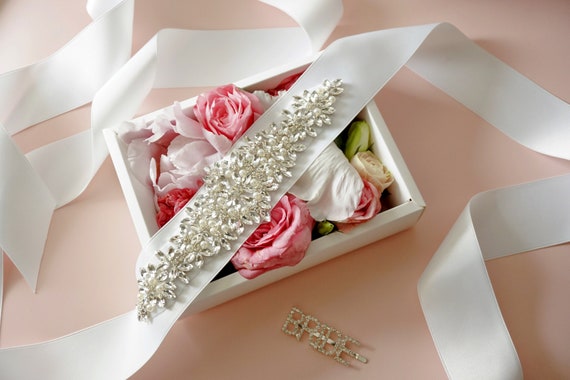 Wedding Dress Belt With Sparkle Rhinestone, Floral Bridal  display picture 3