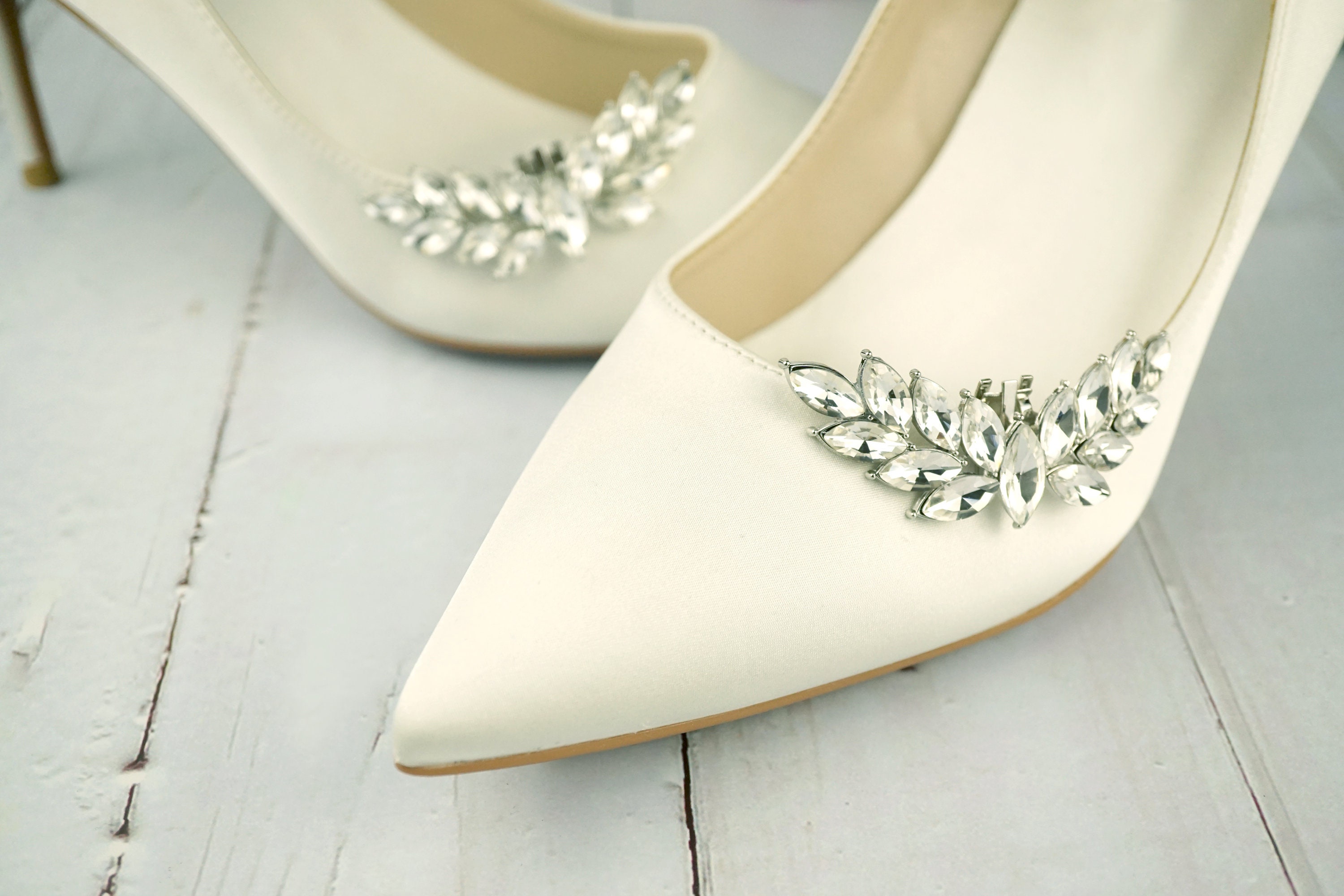 Something Blue Shoe Clips, Bridal Shoe Clips, Premium European Crystal Shoe  Embellishments Jewelry, Rhinestone Shoe Clip-on Light Blue 