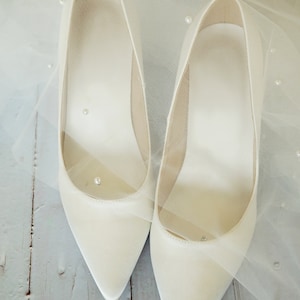 Silk Satin Pump/wedding shoes with lace , Ivory Luxury sparkle Pointy toe bridal shoes image 3