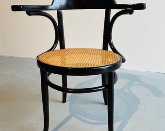 Vintage Thonet Stool/ Early model/ 1930s