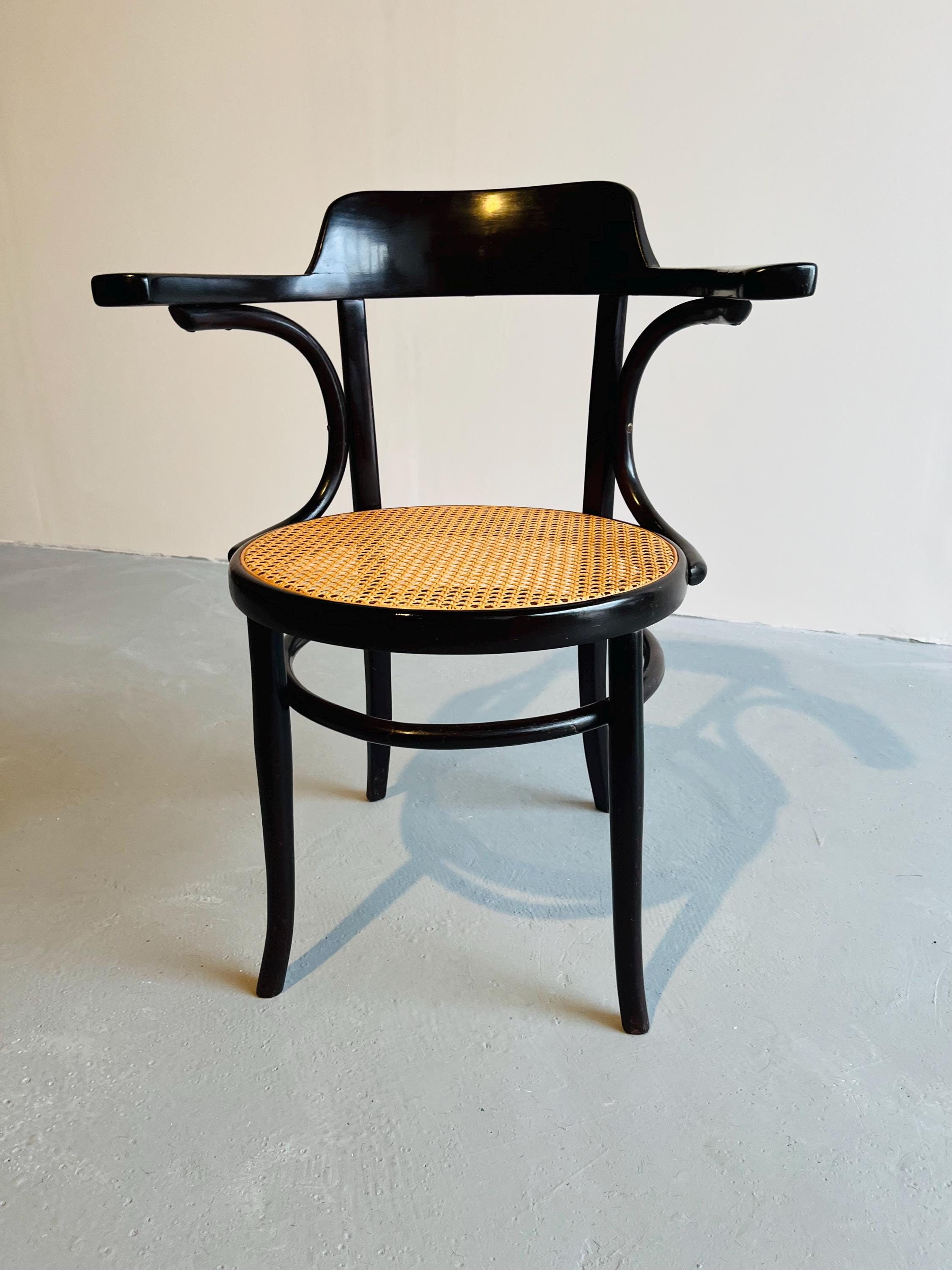 トーネット　チェア ヴィンテージ トーネット スツール / 初期モデル / 1930 年代 - Etsy 日本