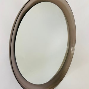 Vintage Acrylic Round Mirror Meblo Guzzini image 4