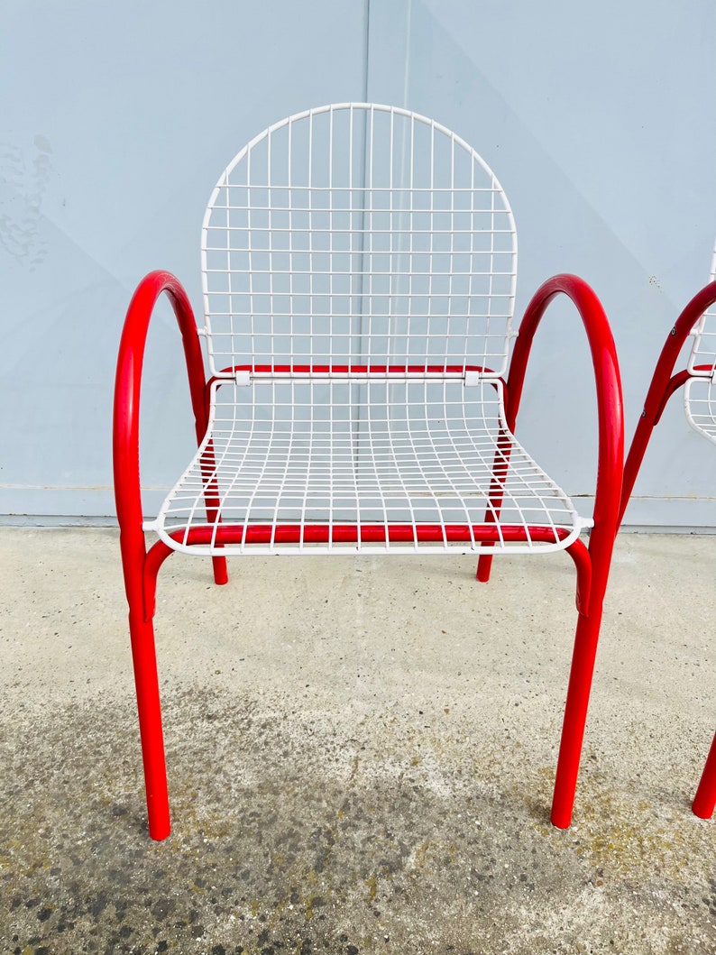 1 of 3 Vintage Red & White Metal Garden Chairs / Meblo / Dining / Garden Chairs / Pop Art / Memphis Design / Yugoslavia / 1980s image 7