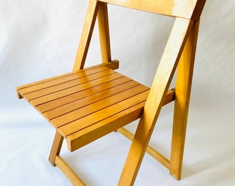 Vintage Folding Chair/ 1970s / Wooden / Aldo Jacober Stye