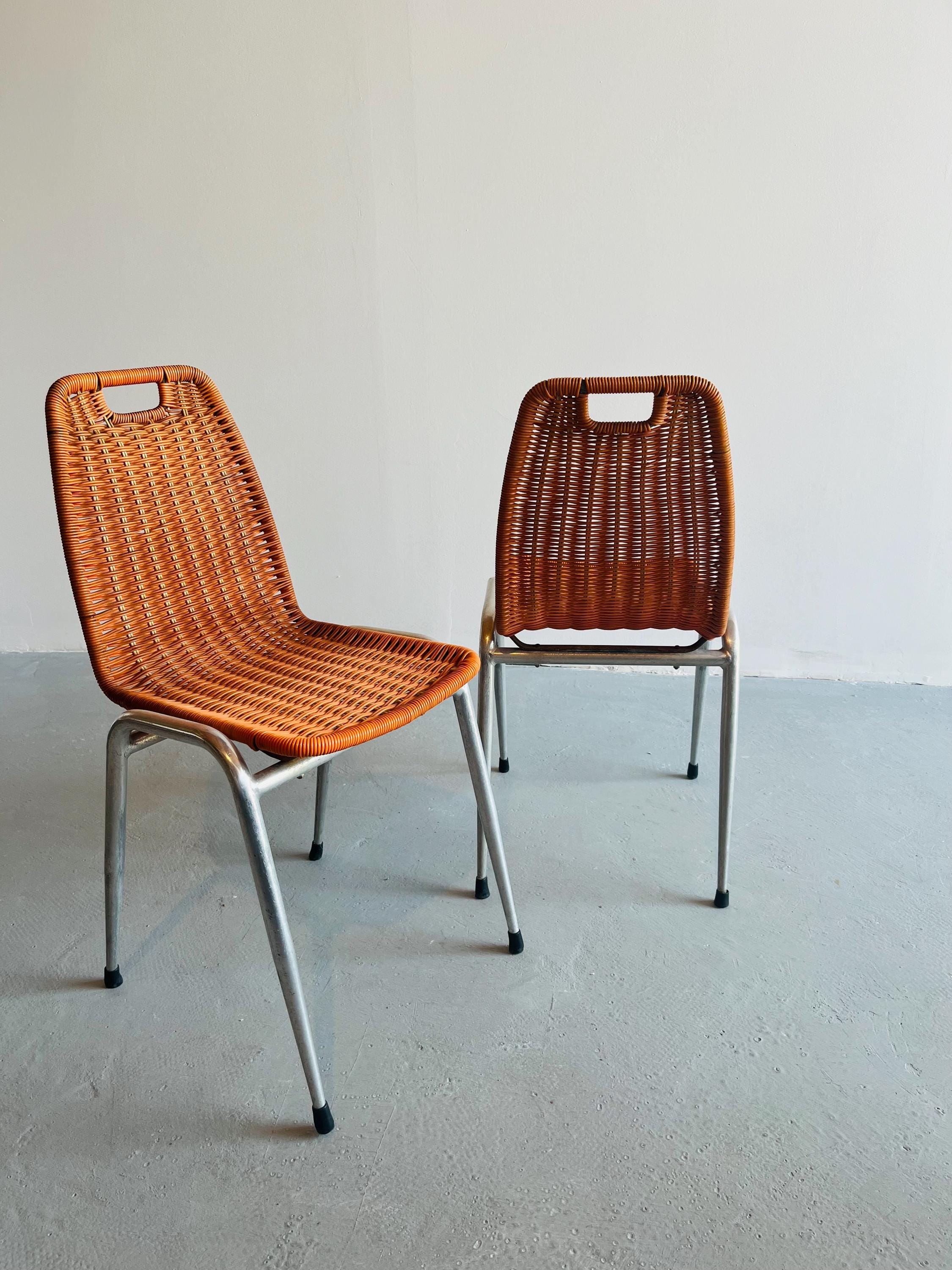 ヴィンテージチェア2脚セット / スタッキング可能 / 1970年代 - Etsy 日本