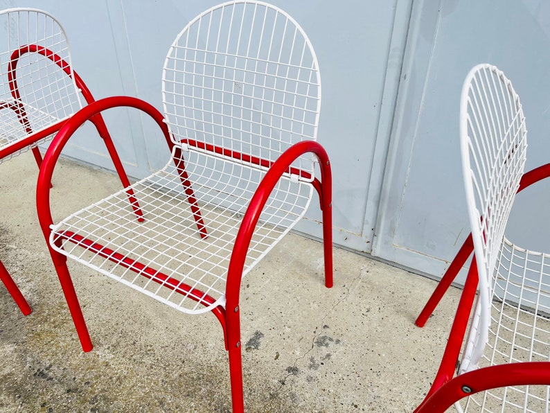 1 of 3 Vintage Red & White Metal Garden Chairs / Meblo / Dining / Garden Chairs / Pop Art / Memphis Design / Yugoslavia / 1980s image 5