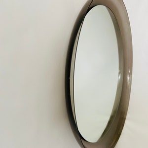 Vintage Acrylic Round Mirror Meblo Guzzini image 3