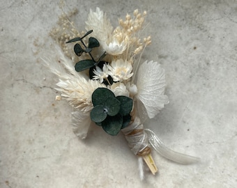 Bouquet made of dried flowers for grooms in ivory/eucalyptus