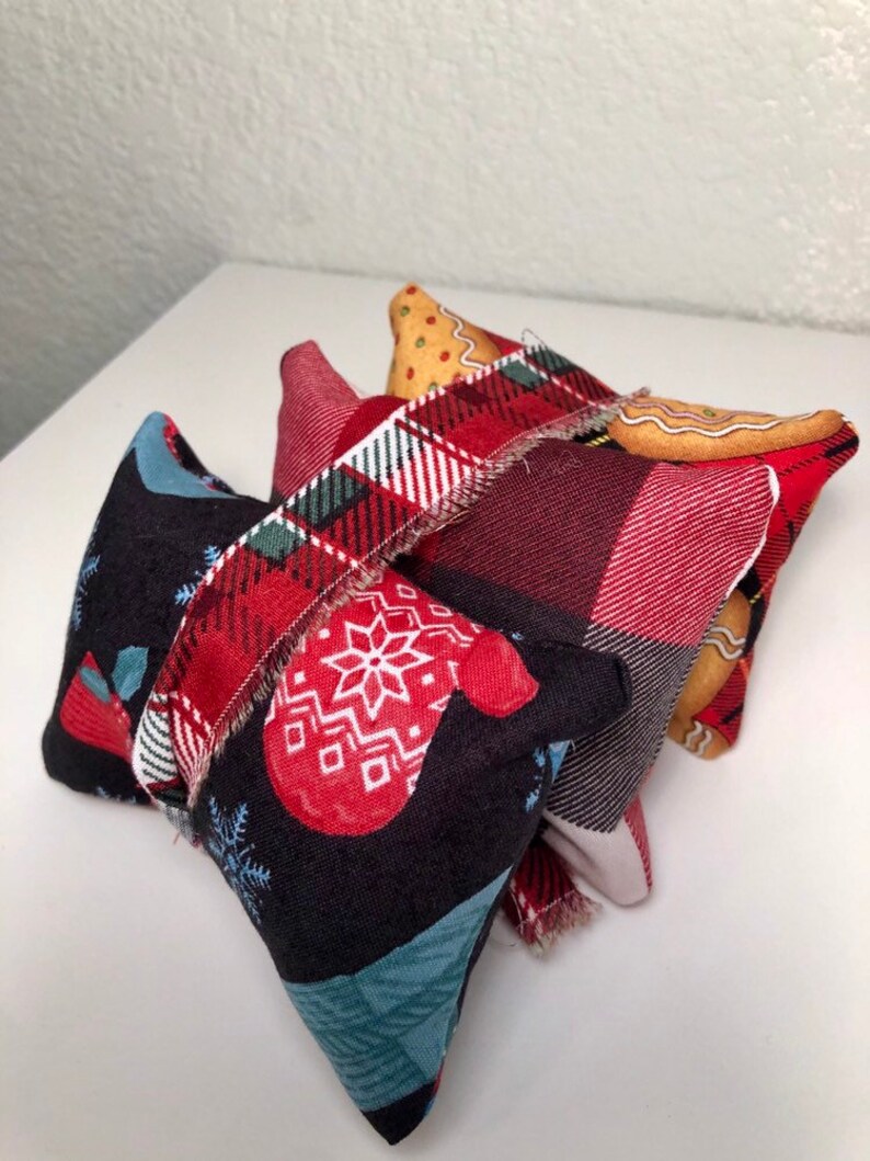 3 Holiday Pillow Set