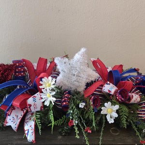 Patriotic Mailbox swag, mailbox swag for summer,star centerpiece,table arrangement