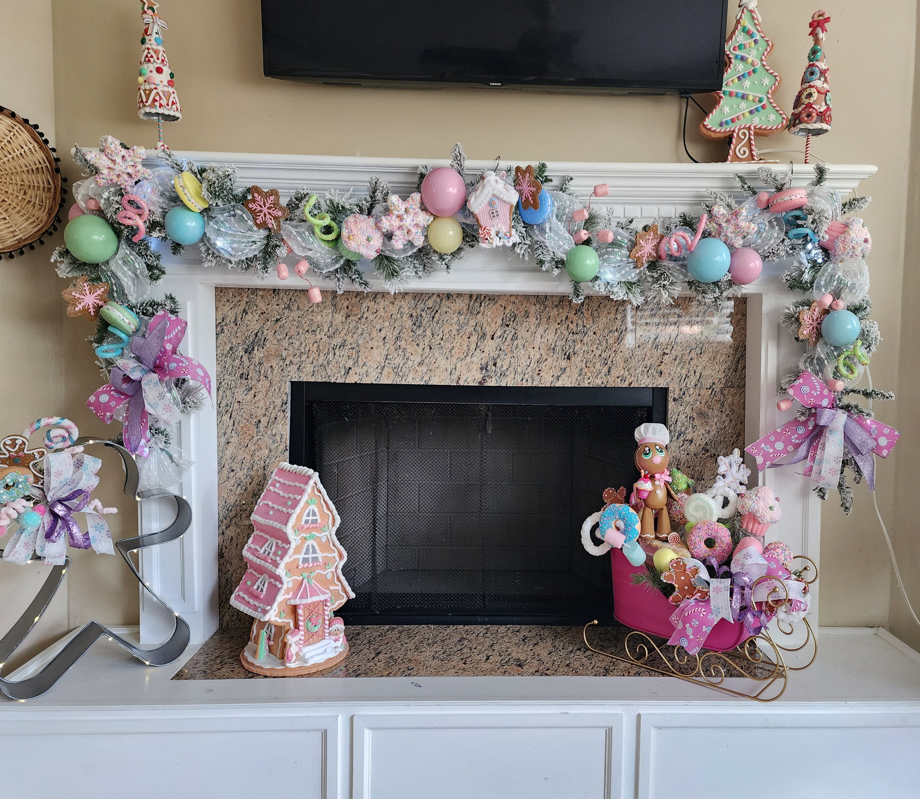 Pastel gingerbread garland,Christmas sweets, flocked garland, mantle garland,Christmas candylad