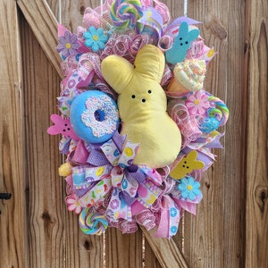 Large peeps swag,peeps easter wreath,sugar bunnies wreath,marshmallow bunnies decor,Easter sweets wreath,Large spring wreath