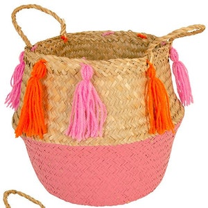 Seagrass Basket With Tassels