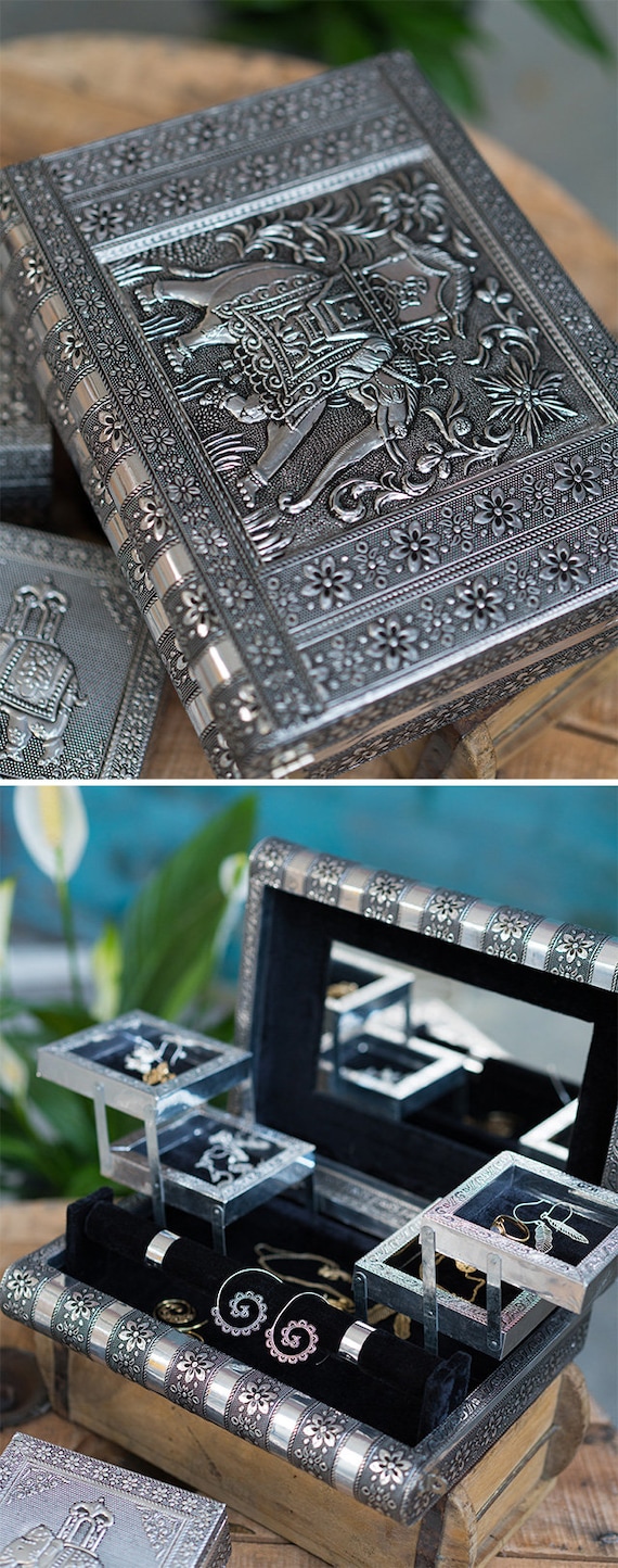Large silver 2024 jewellery box