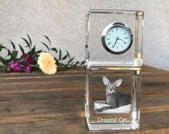 Oriental Cat Engraved Crystal Clock, Crystal clock with cat, Standing Decoration with Cat, Custom Clock, Personalized Photo