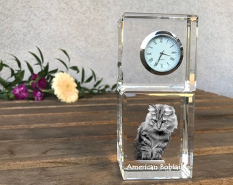 American Bobtail Engraved Crystal Clock, Crystal clock with cat, Standing Decoration with Cat, Custom Clock, Personalized Photo