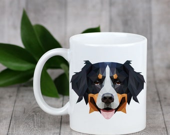 Bouvier bernois Profitant d'une tasse avec mon chiot, une tasse en céramique pour les amoureux des chiens. Chien géométrique. Tasse blanche avec impression. Haute qualité