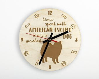 American Eskimo Dog A clock with a dog, wooden clock, wall clock for dog lovers, desk and shelf clock. Custom, high quality engraving