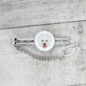 Tie clip with a geometric dog, Bichon, Tieclip with graphics, Men Jewelry with dogs, Tie clasp with chain