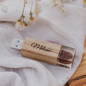 Flat Wooden 3.0 Flash Drive, Resin Pendrive, Memory Keeper, Wedding Gift, Custom USB