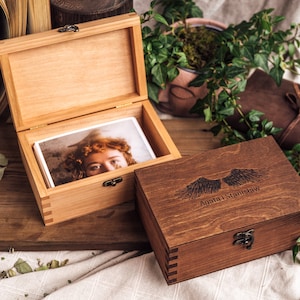 Drewniane pudełko na zdjęcia 15 x 10 cm, pudełko na zdjęcia 4x6, spersonalizowany prezent, drewniane pudełko na pamiątki,