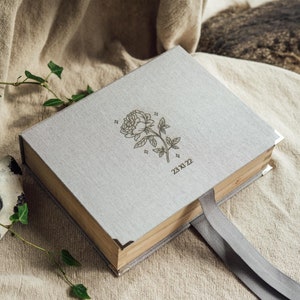Boîte photo personnalisée en lin et bois pour photos 15 x 10 (4 x 6) - Rangement des impressions de mariage - Boîte souvenir gravée personnalisée - Boîte photo en bois